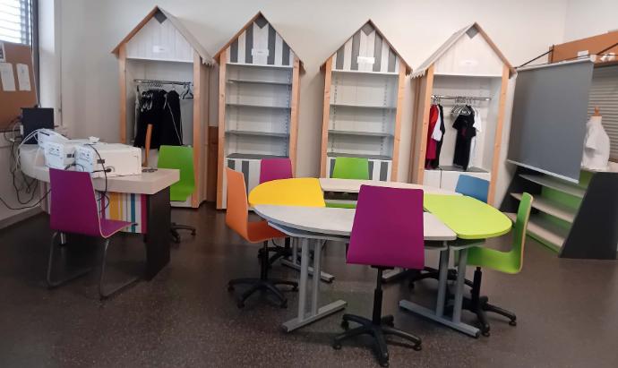 Mobilier de formation au commerce